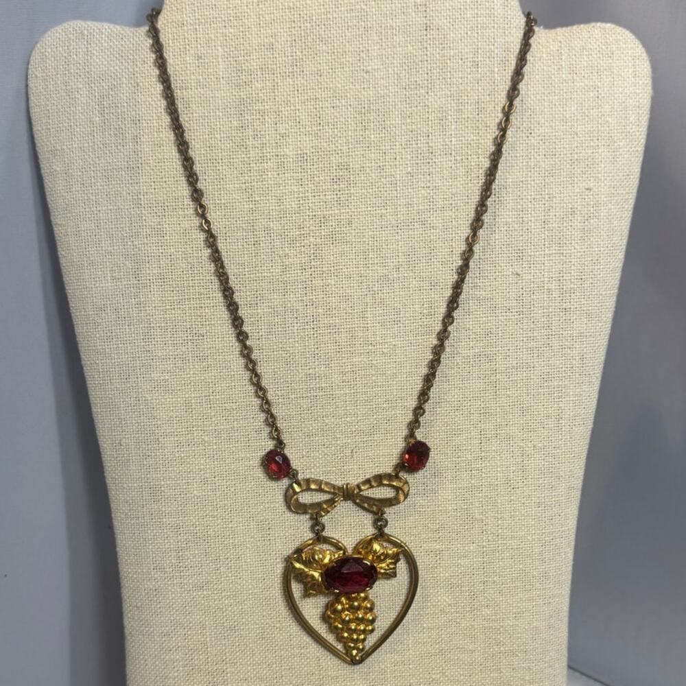 Vintage Gold-Tone Heart‎ & Grape Cluster necklace with red accents MCM
